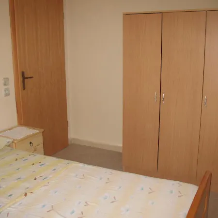 Appartement Beachfront - Vali