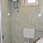 Apartman Beachfront - Vali Tkon