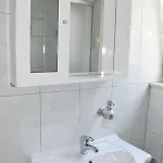Beachfront - Vali Apartman *