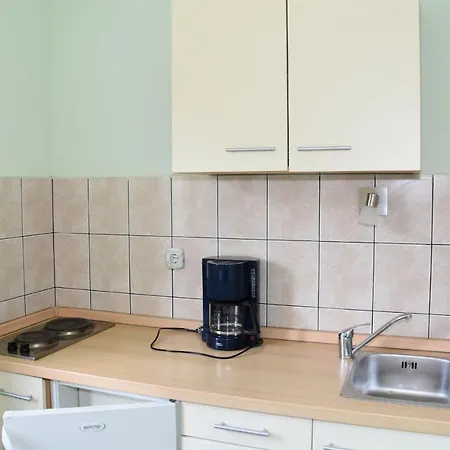 Apartment Beachfront - Vali *