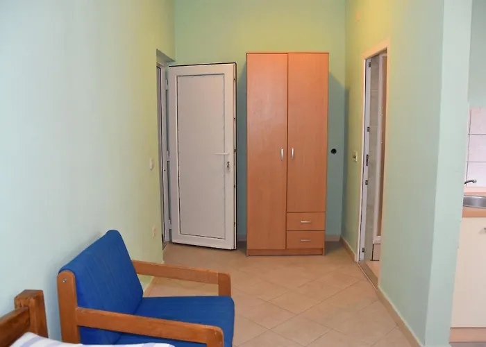 Appartamento Beachfront - Vali Tkon