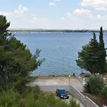 Appartamento Beachfront - Vali