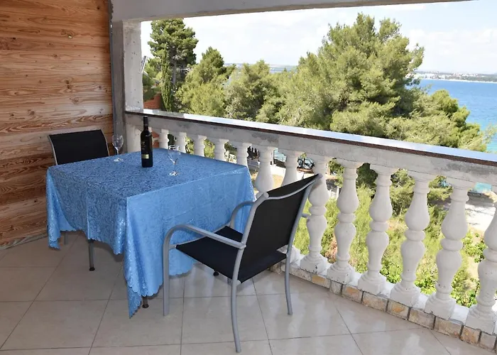 Beachfront - Vali Apartman